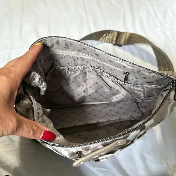 Lug  Flare Crossbody Beige Camouflage Shoulder Purse - Picture 4 of 8